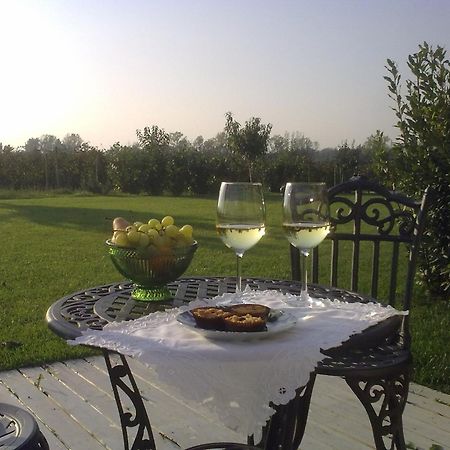 Massoni Bed And Breakfast 페스키에라델가르다 외부 사진