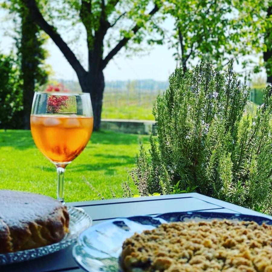 Massoni Bed And Breakfast 페스키에라델가르다 외부 사진