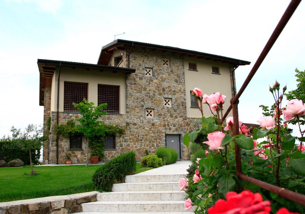 Massoni Bed And Breakfast 페스키에라델가르다 외부 사진