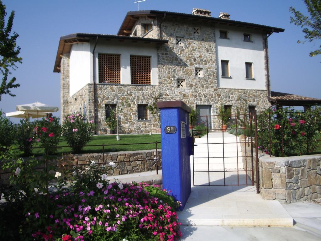 Massoni Bed And Breakfast 페스키에라델가르다 외부 사진